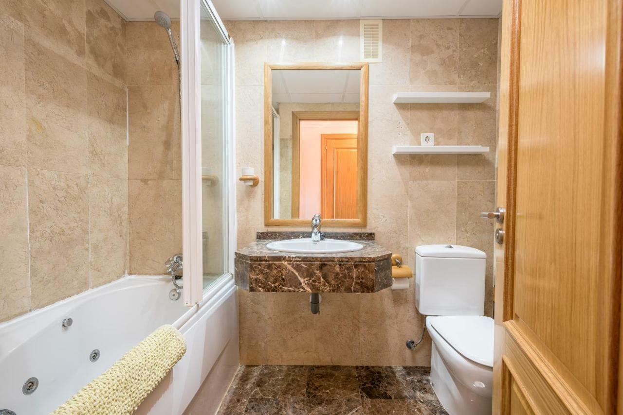 Apartamento Parque Litoral Málaga Exterior foto